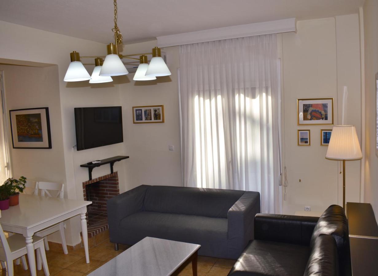 Villa Kripis House à Pefkochori Extérieur photo
