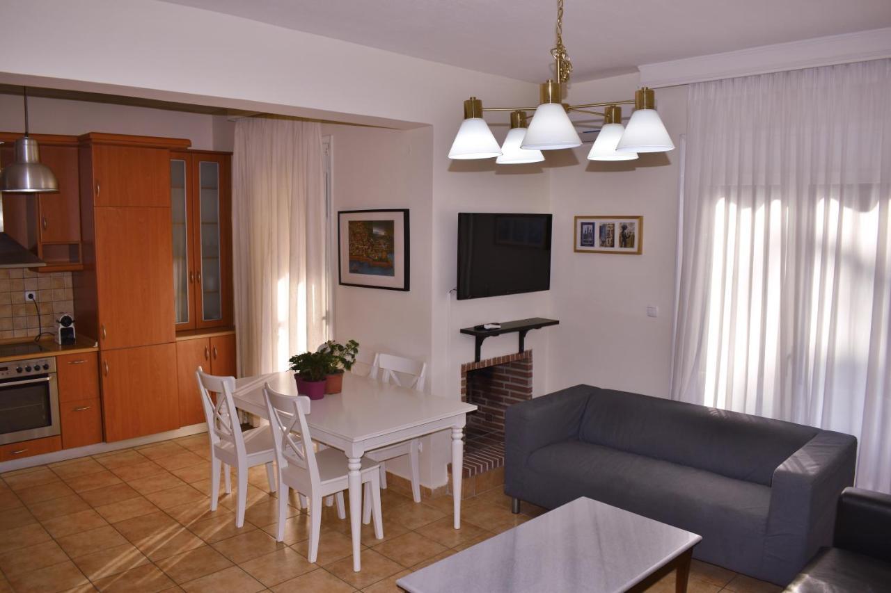 Villa Kripis House à Pefkochori Extérieur photo