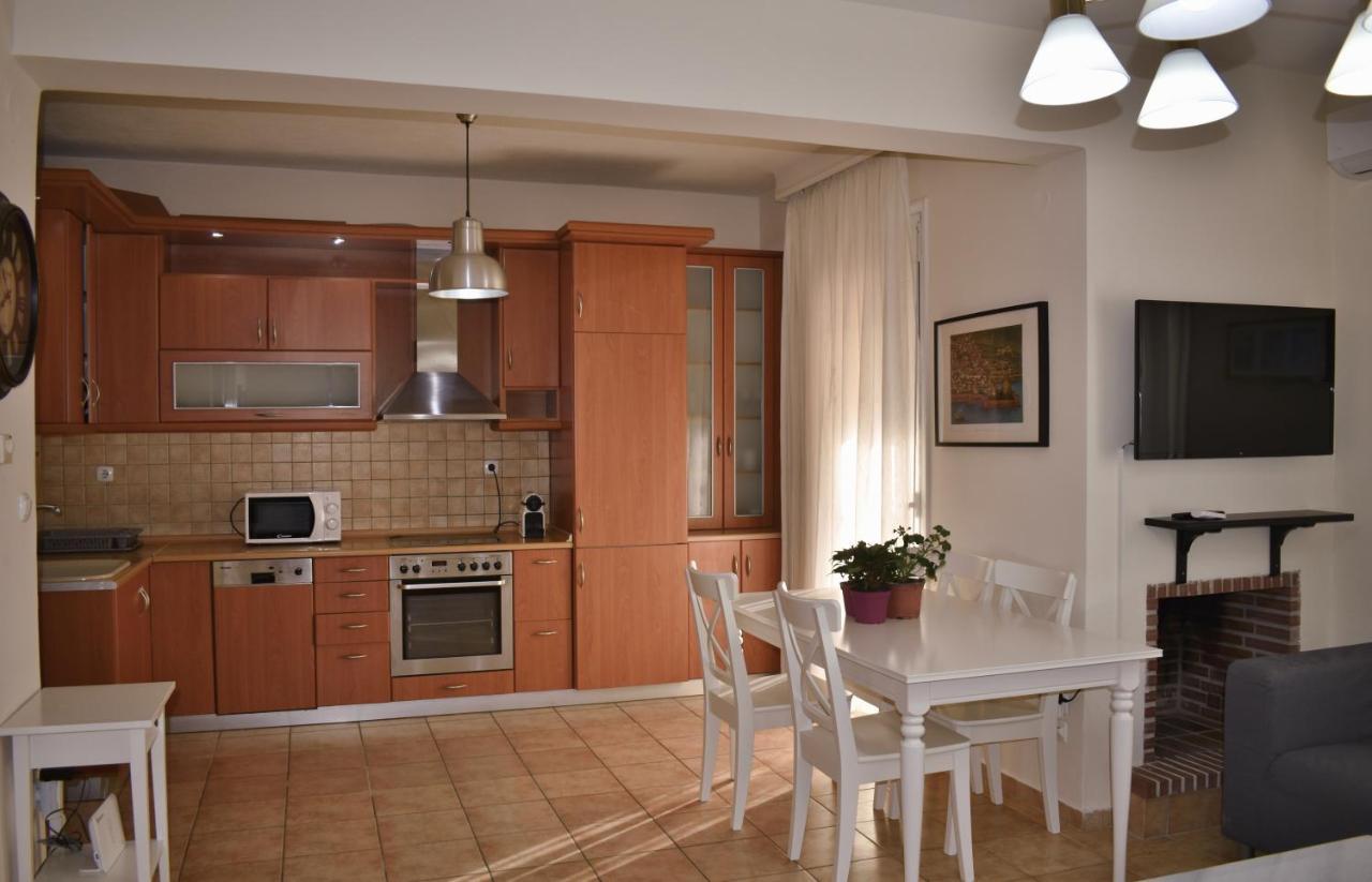 Villa Kripis House à Pefkochori Extérieur photo