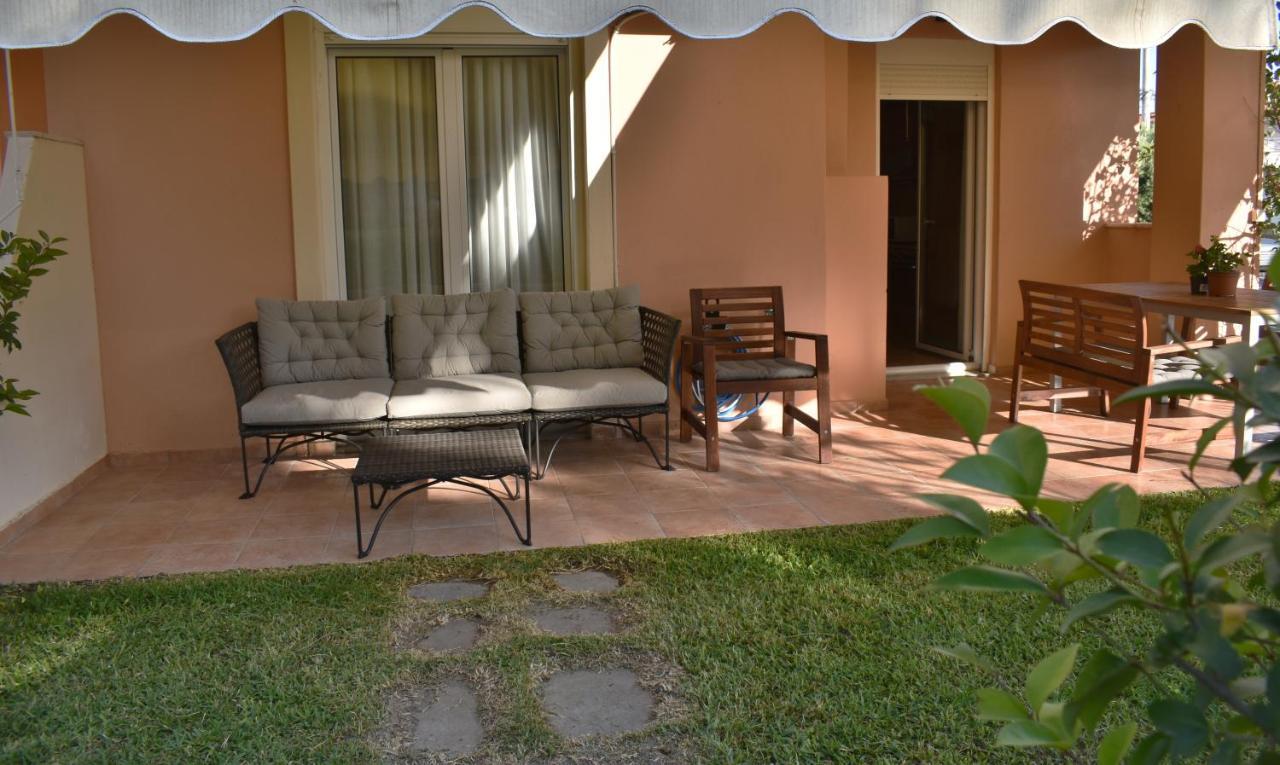 Villa Kripis House à Pefkochori Extérieur photo