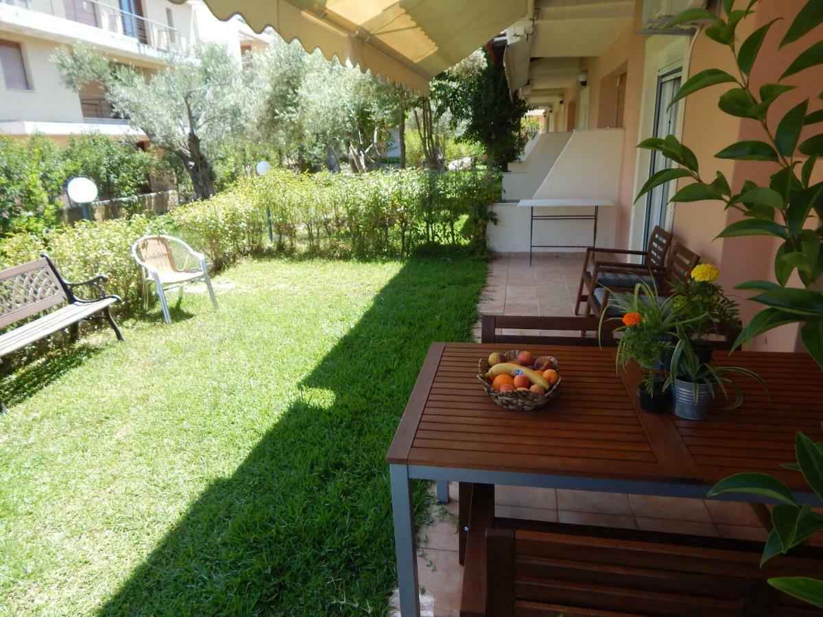 Villa Kripis House à Pefkochori Extérieur photo